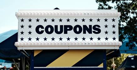 Customer redeeming coupon code at Best Buy Canada online checkout