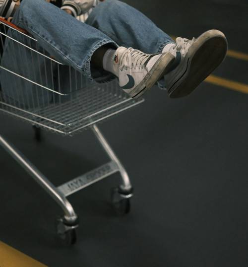 Entering a Best Buy promo code at online checkout