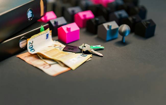 Canadian Walmart shoppers using Rewards Mastercard at checkout