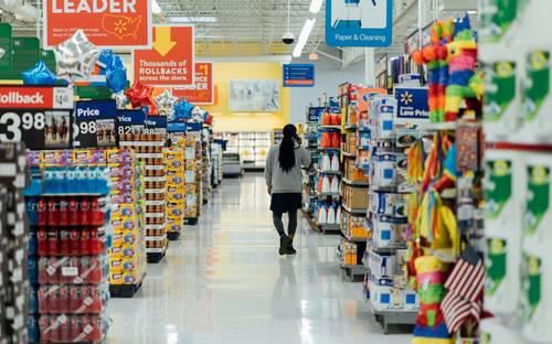 Weekly shopping planner for Walmart Canada showing best days and departments for deals